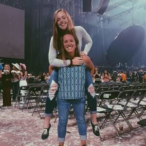 Meet your Posher, Natalie